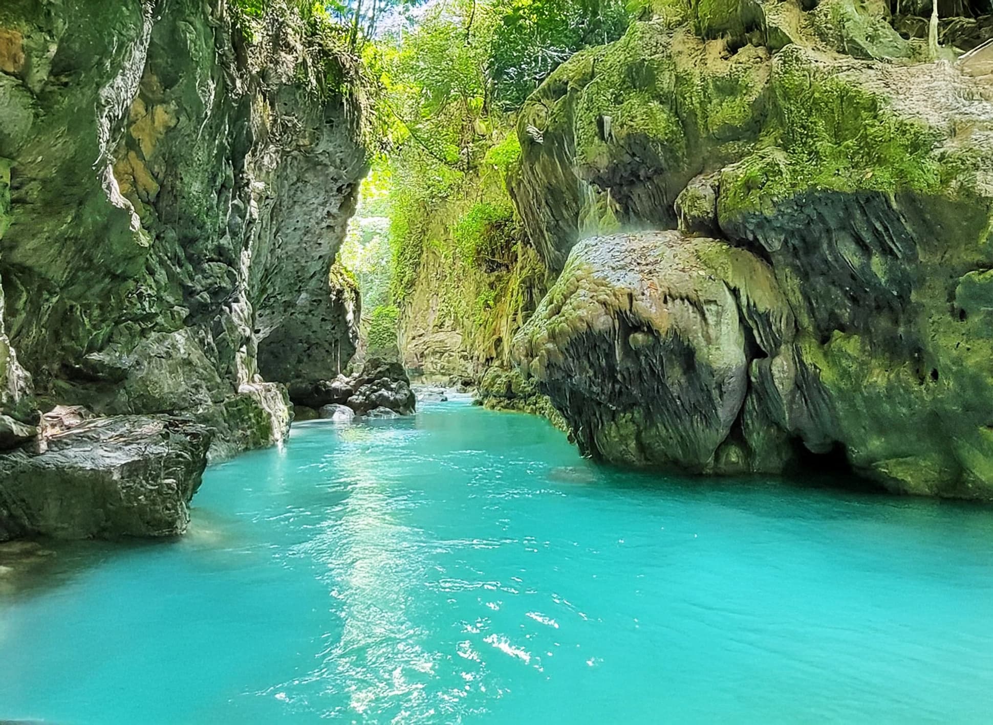 Dominican Repulic Rios Tour Río Partido desde Santo Domingo in Hermanas Mirabal | Mamajuana Travel
