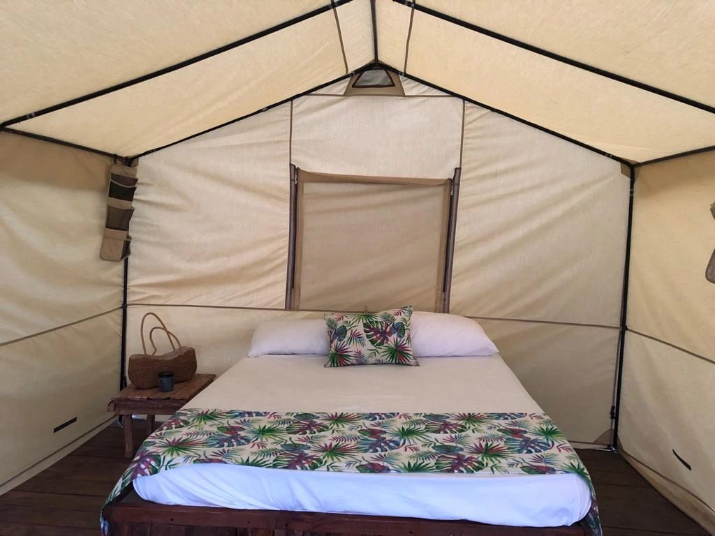 Inside view of a glamping tent in Cabo Rojo, Pedernales