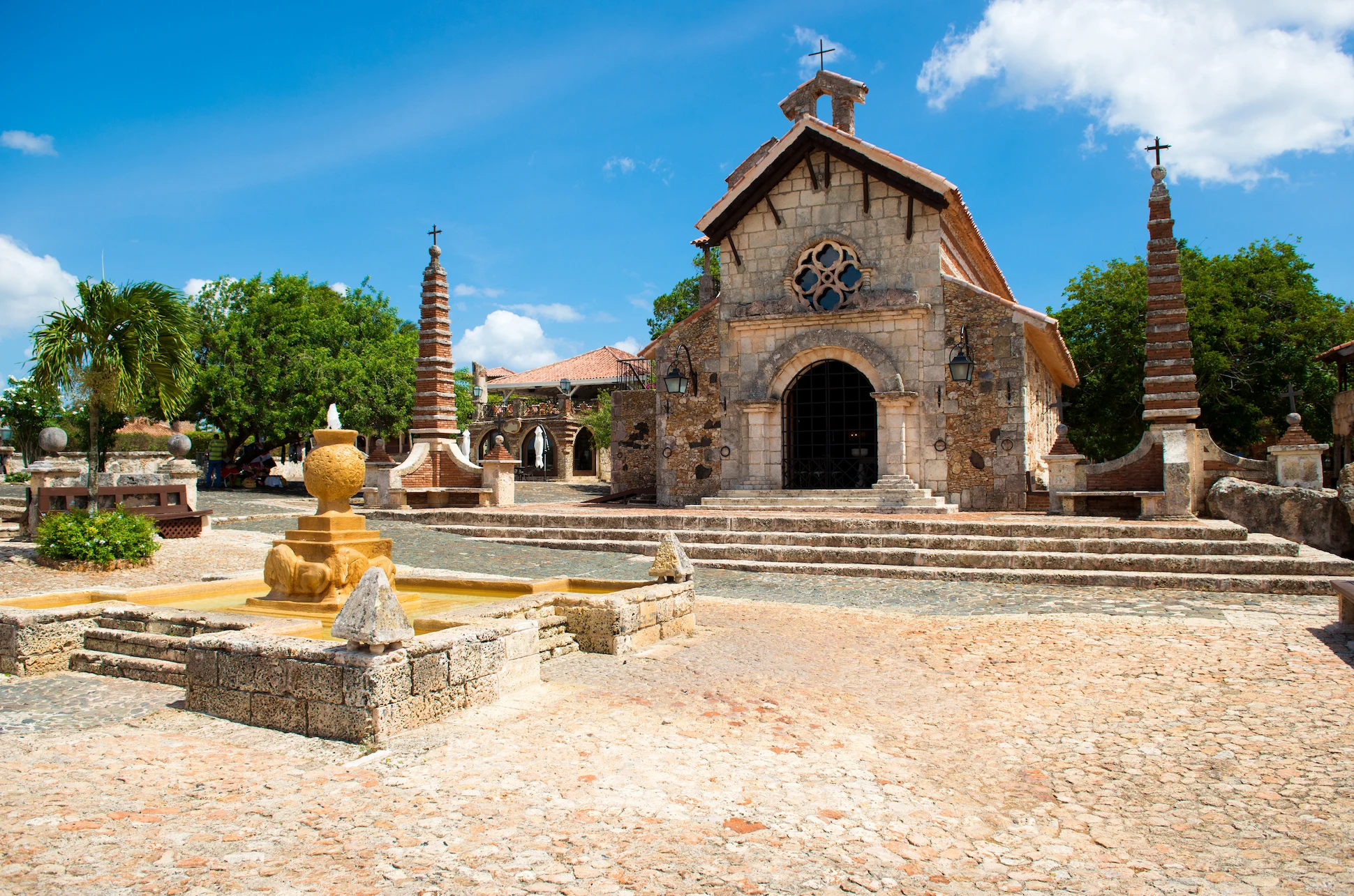 Stone church and plaza at Altos de Chavón cultural village in La Romana, Dominican Republic.