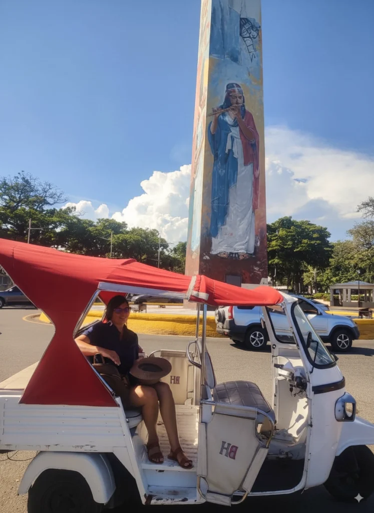 45-Minute TukTuk Tour of Santo Domingo Colonial Zone