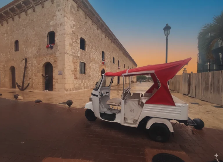 45-Minute TukTuk Tour of Santo Domingo Colonial Zone